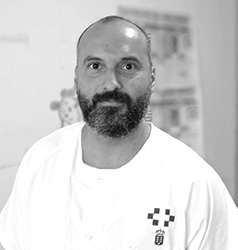Dr.Mauricio